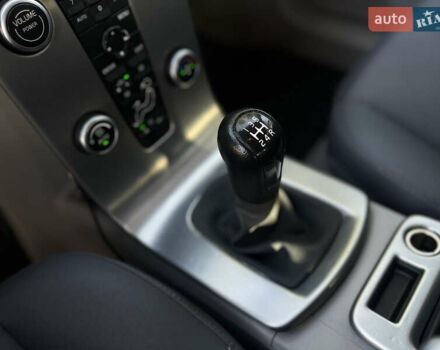 Сірий Вольво V50, об'ємом двигуна 1.6 л та пробігом 232 тис. км за 4800 $, фото 21 на Automoto.ua