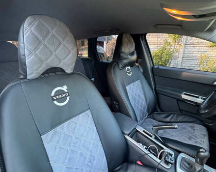 Серый Вольво В50, объемом двигателя 1.6 л и пробегом 276 тыс. км за 5800 $, фото 14 на Automoto.ua