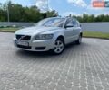Серый Вольво В50, объемом двигателя 1.6 л и пробегом 306 тыс. км за 5899 $, фото 1 на Automoto.ua