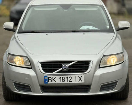 Сірий Вольво V50, об'ємом двигуна 1.6 л та пробігом 230 тис. км за 5999 $, фото 7 на Automoto.ua