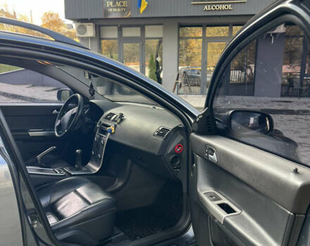 Вольво В50 2008 в Новояворовск на Automoto.ua Серый Вольво В50, объемом двигателя 2 л и пробегом 420 тыс. км за 5600 $, фото 20 на Automoto.ua