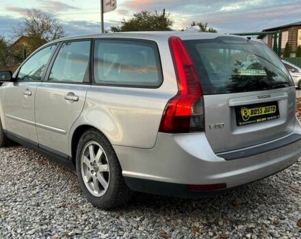 Серый Вольво В50, объемом двигателя 1.6 л и пробегом 217 тыс. км за 6800 $, фото 6 на Automoto.ua