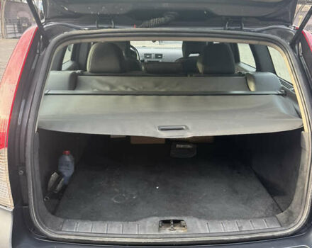 Серый Вольво В50, объемом двигателя 1.6 л и пробегом 321 тыс. км за 4000 $, фото 18 на Automoto.ua