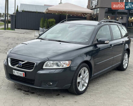 Сірий Вольво V50, об'ємом двигуна 1.6 л та пробігом 217 тис. км за 6999 $, фото 1 на Automoto.ua