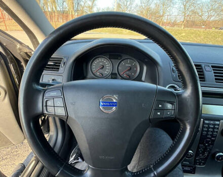 Серый Вольво В50, объемом двигателя 1.98 л и пробегом 205 тыс. км за 6500 $, фото 26 на Automoto.ua