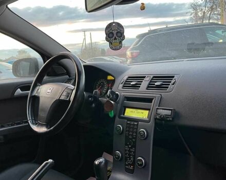 Серый Вольво В50, объемом двигателя 1.6 л и пробегом 217 тыс. км за 6800 $, фото 15 на Automoto.ua