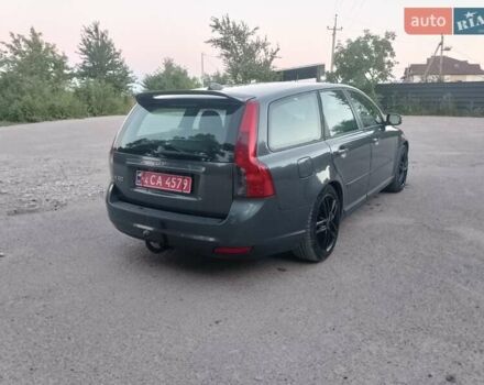 Серый Вольво В50, объемом двигателя 1.6 л и пробегом 245 тыс. км за 6850 $, фото 10 на Automoto.ua