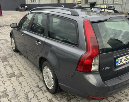 Серый Вольво В50, объемом двигателя 1.6 л и пробегом 323 тыс. км за 4999 $, фото 16 на Automoto.ua