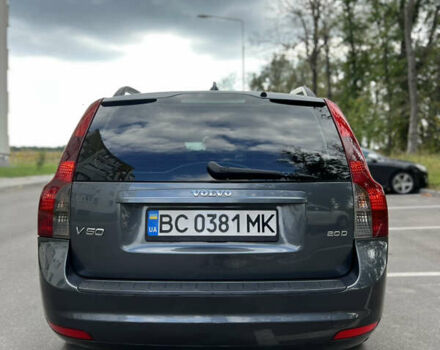 Сірий Вольво V50, об'ємом двигуна 2 л та пробігом 250 тис. км за 7999 $, фото 10 на Automoto.ua