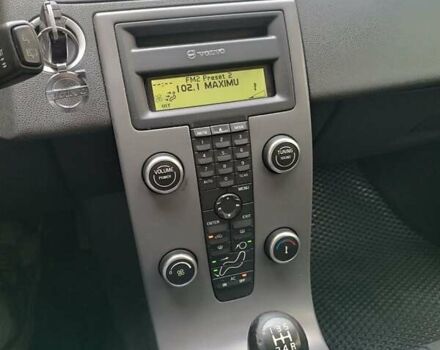 Серый Вольво В50, объемом двигателя 1.56 л и пробегом 383 тыс. км за 6200 $, фото 13 на Automoto.ua