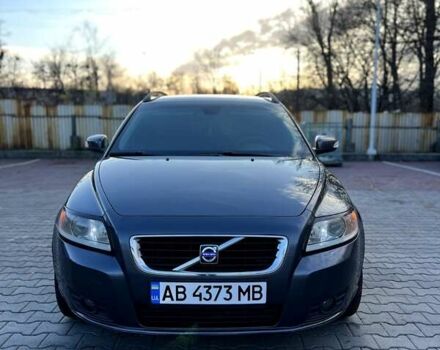 Сірий Вольво V50, об'ємом двигуна 2 л та пробігом 250 тис. км за 8300 $, фото 2 на Automoto.ua