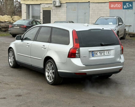 Сірий Вольво V50, об'ємом двигуна 1.6 л та пробігом 230 тис. км за 5999 $, фото 18 на Automoto.ua