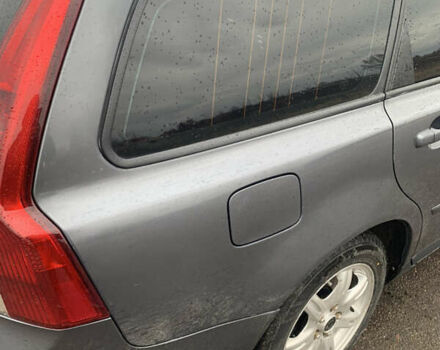 Серый Вольво В50, объемом двигателя 1.56 л и пробегом 263 тыс. км за 5500 $, фото 15 на Automoto.ua