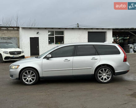 Серый Вольво В50, объемом двигателя 1.6 л и пробегом 230 тыс. км за 5899 $, фото 24 на Automoto.ua