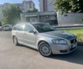 Серый Вольво В50, объемом двигателя 2 л и пробегом 319 тыс. км за 7500 $, фото 1 на Automoto.ua