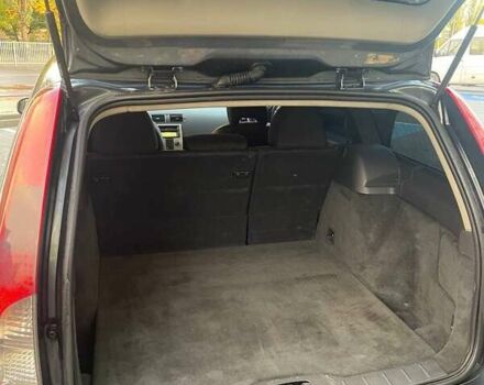 Сірий Вольво V50, об'ємом двигуна 2 л та пробігом 253 тис. км за 7900 $, фото 6 на Automoto.ua