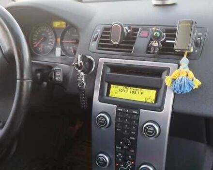 Сірий Вольво V50, об'ємом двигуна 2 л та пробігом 416 тис. км за 6900 $, фото 6 на Automoto.ua
