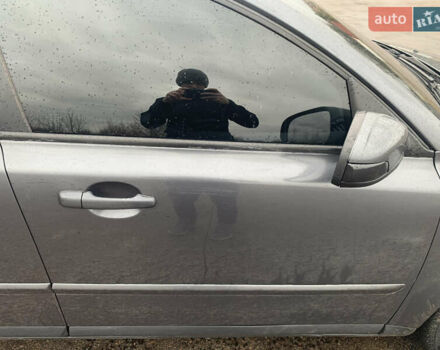 Серый Вольво В50, объемом двигателя 1.56 л и пробегом 263 тыс. км за 5500 $, фото 13 на Automoto.ua