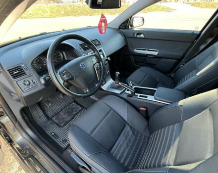 Серый Вольво В50, объемом двигателя 1.98 л и пробегом 205 тыс. км за 6500 $, фото 18 на Automoto.ua