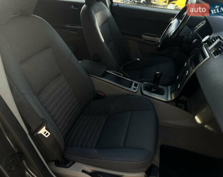 Сірий Вольво V50, об'ємом двигуна 1.6 л та пробігом 232 тис. км за 4800 $, фото 26 на Automoto.ua