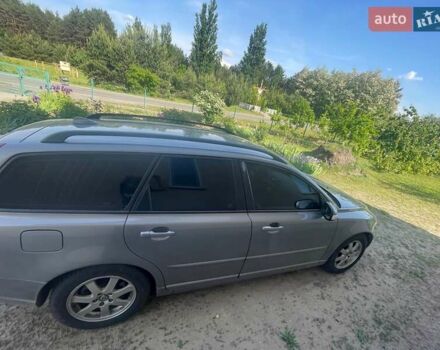 Сірий Вольво V50, об'ємом двигуна 2 л та пробігом 507 тис. км за 6600 $, фото 1 на Automoto.ua