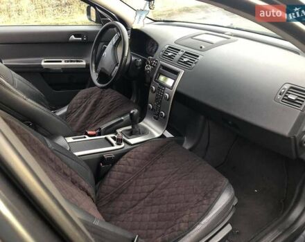 Серый Вольво В50, объемом двигателя 1.6 л и пробегом 260 тыс. км за 7000 $, фото 12 на Automoto.ua