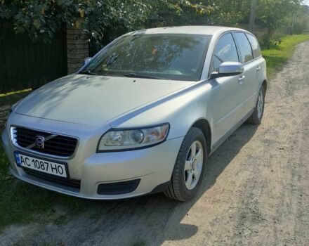 Серый Вольво В50, объемом двигателя 1.6 л и пробегом 280 тыс. км за 8000 $, фото 3 на Automoto.ua