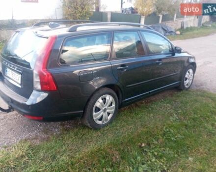 Вольво V50 2008 у Тернополі на Automoto.ua Сірий Вольво V50, об'ємом двигуна 1.56 л та пробігом 298 тис. км за 5900 $, фото 2 на Automoto.ua