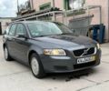 Серый Вольво В50, объемом двигателя 1.6 л и пробегом 256 тыс. км за 2750 $, фото 1 на Automoto.ua