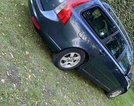 Серый Вольво В50, объемом двигателя 1.56 л и пробегом 156 тыс. км за 6500 $, фото 1 на Automoto.ua