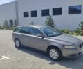 Серый Вольво В50, объемом двигателя 1.6 л и пробегом 244 тыс. км за 6150 $, фото 2 на Automoto.ua