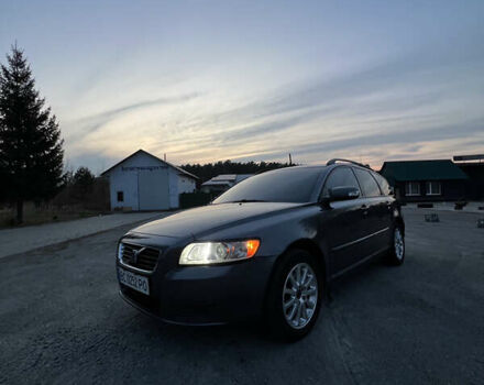 Серый Вольво В50, объемом двигателя 1.6 л и пробегом 284 тыс. км за 5750 $, фото 8 на Automoto.ua
