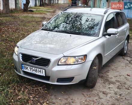 Серый Вольво В50, объемом двигателя 1.56 л и пробегом 280 тыс. км за 5700 $, фото 17 на Automoto.ua