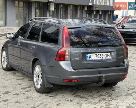 Вольво В50 2008 в Новояворовск на Automoto.ua Серый Вольво В50, объемом двигателя 2 л и пробегом 420 тыс. км за 5600 $, фото 9 на Automoto.ua