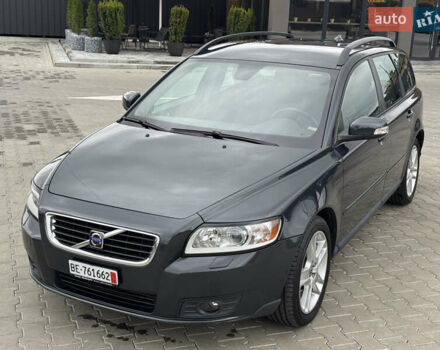 Сірий Вольво V50, об'ємом двигуна 1.6 л та пробігом 217 тис. км за 6999 $, фото 4 на Automoto.ua