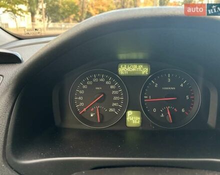 Сірий Вольво V50, об'ємом двигуна 2 л та пробігом 253 тис. км за 7900 $, фото 24 на Automoto.ua