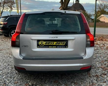 Серый Вольво В50, объемом двигателя 1.6 л и пробегом 217 тыс. км за 6800 $, фото 5 на Automoto.ua