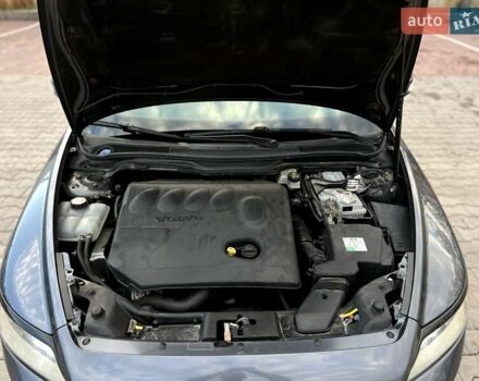 Сірий Вольво V50, об'ємом двигуна 2 л та пробігом 250 тис. км за 8300 $, фото 22 на Automoto.ua