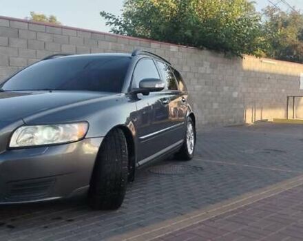 Сірий Вольво V50, об'ємом двигуна 2 л та пробігом 416 тис. км за 6900 $, фото 24 на Automoto.ua