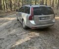 Сірий Вольво V50, об'ємом двигуна 2 л та пробігом 270 тис. км за 4500 $, фото 2 на Automoto.ua