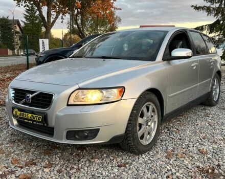 Серый Вольво В50, объемом двигателя 1.6 л и пробегом 217 тыс. км за 6800 $, фото 3 на Automoto.ua