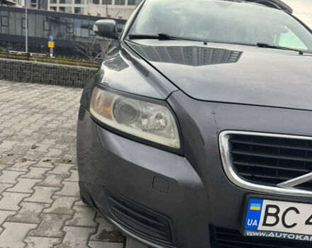 Серый Вольво В50, объемом двигателя 1.6 л и пробегом 323 тыс. км за 4999 $, фото 7 на Automoto.ua