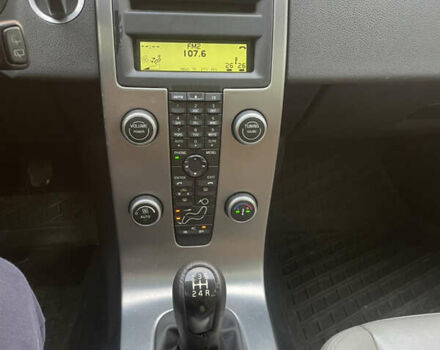 Сірий Вольво V50, об'ємом двигуна 1.56 л та пробігом 216 тис. км за 7300 $, фото 12 на Automoto.ua