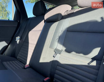 Серый Вольво В50, объемом двигателя 1.56 л и пробегом 217 тыс. км за 7000 $, фото 18 на Automoto.ua