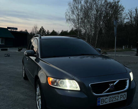 Серый Вольво В50, объемом двигателя 1.6 л и пробегом 284 тыс. км за 5750 $, фото 15 на Automoto.ua