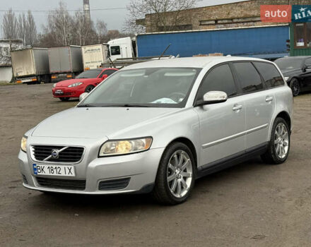 Сірий Вольво V50, об'ємом двигуна 1.6 л та пробігом 230 тис. км за 5999 $, фото 6 на Automoto.ua