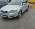 Серый Вольво В50, объемом двигателя 1.6 л и пробегом 280 тыс. км за 8000 $, фото 1 на Automoto.ua
