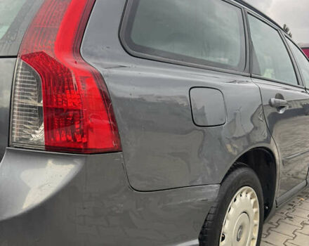 Серый Вольво В50, объемом двигателя 1.6 л и пробегом 323 тыс. км за 4999 $, фото 23 на Automoto.ua