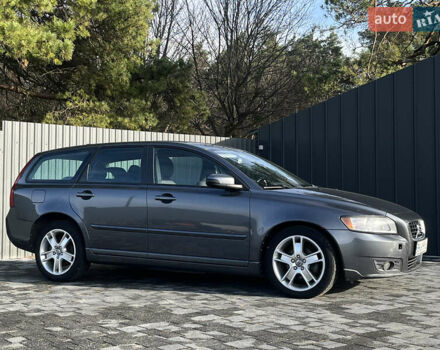 Сірий Вольво V50, об'ємом двигуна 1.6 л та пробігом 232 тис. км за 4800 $, фото 4 на Automoto.ua