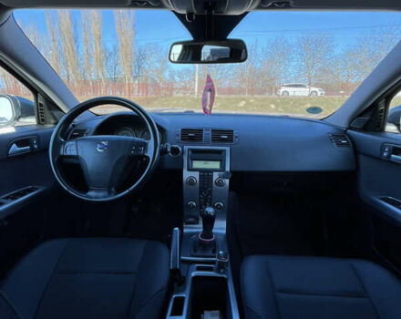 Серый Вольво В50, объемом двигателя 1.98 л и пробегом 205 тыс. км за 6500 $, фото 25 на Automoto.ua